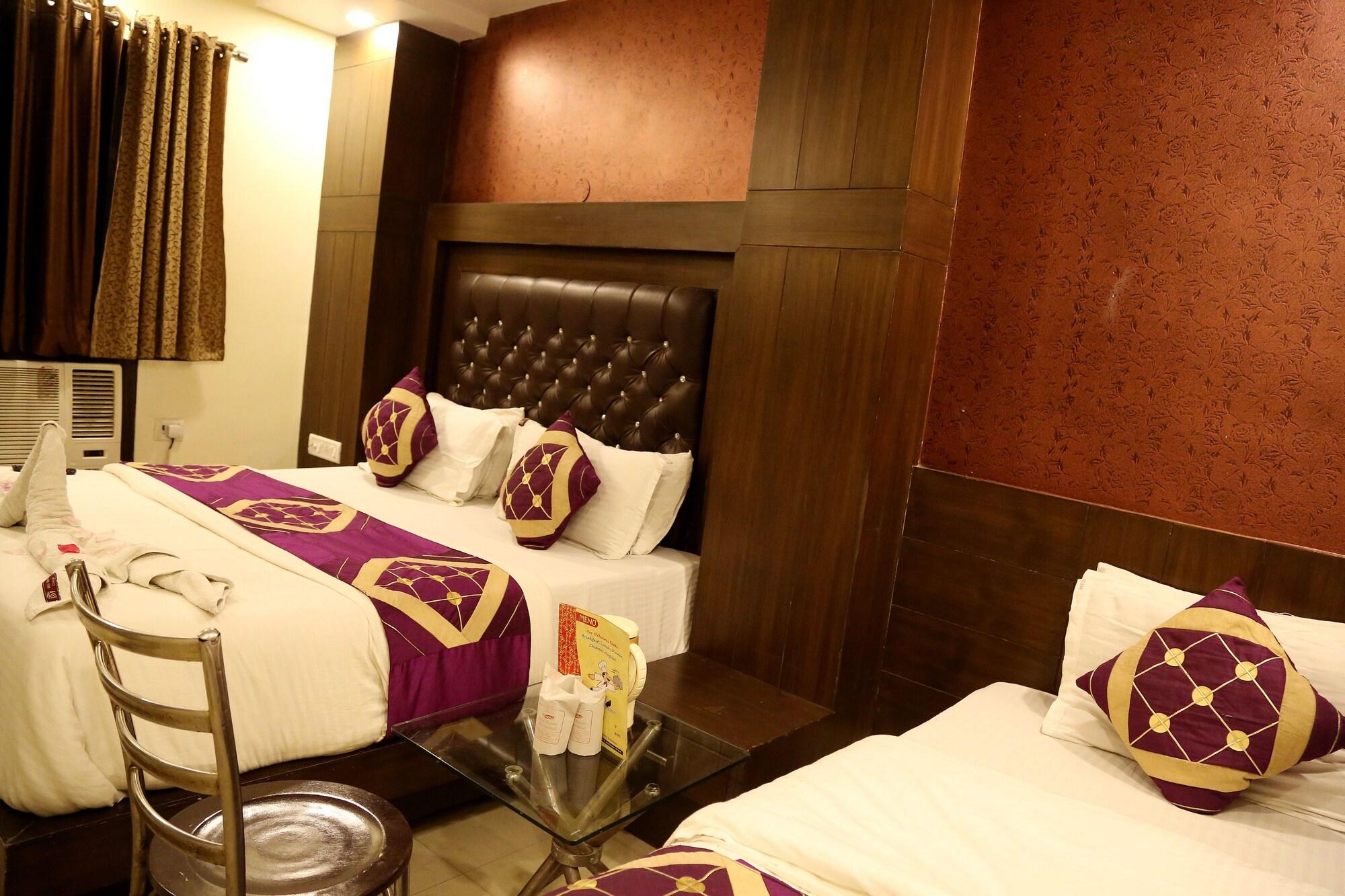 Hotel Shivam International - A Well Hygiene Property All Staff Vaccinated " Nova Deli Exterior foto