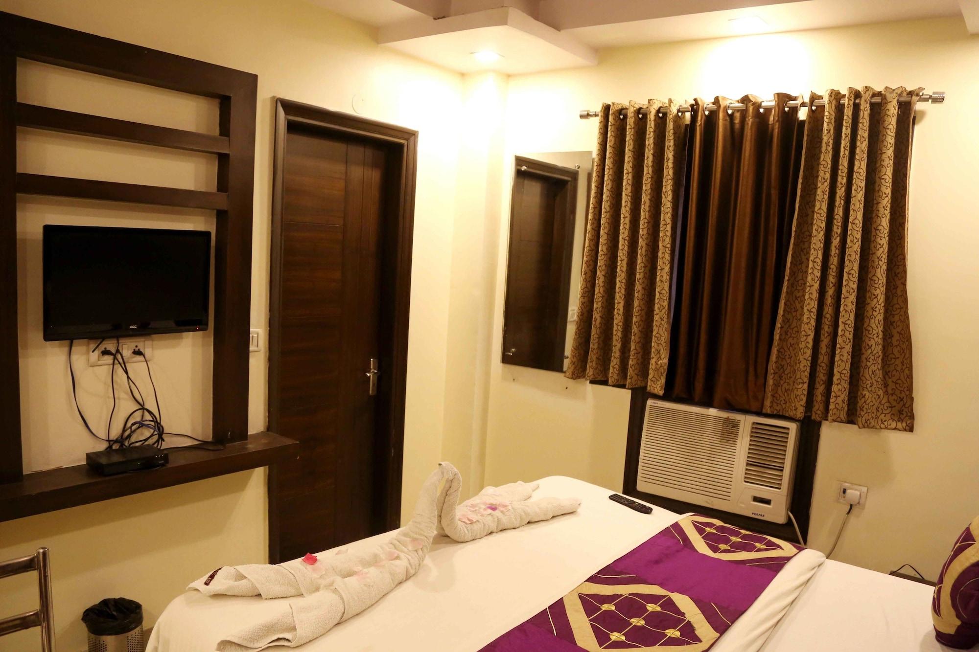 Hotel Shivam International - A Well Hygiene Property All Staff Vaccinated " Nova Deli Exterior foto