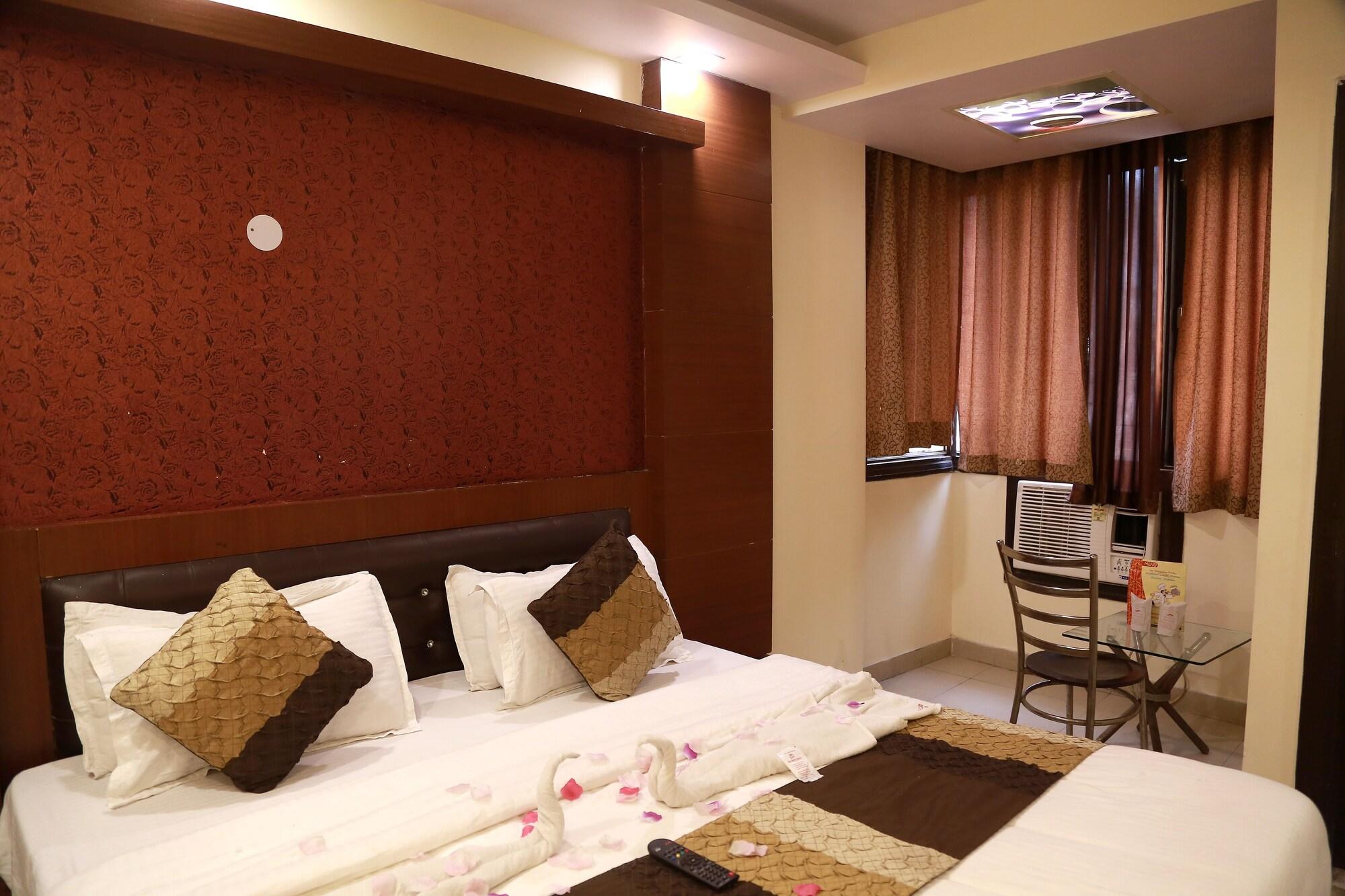 Hotel Shivam International - A Well Hygiene Property All Staff Vaccinated " Nova Deli Exterior foto