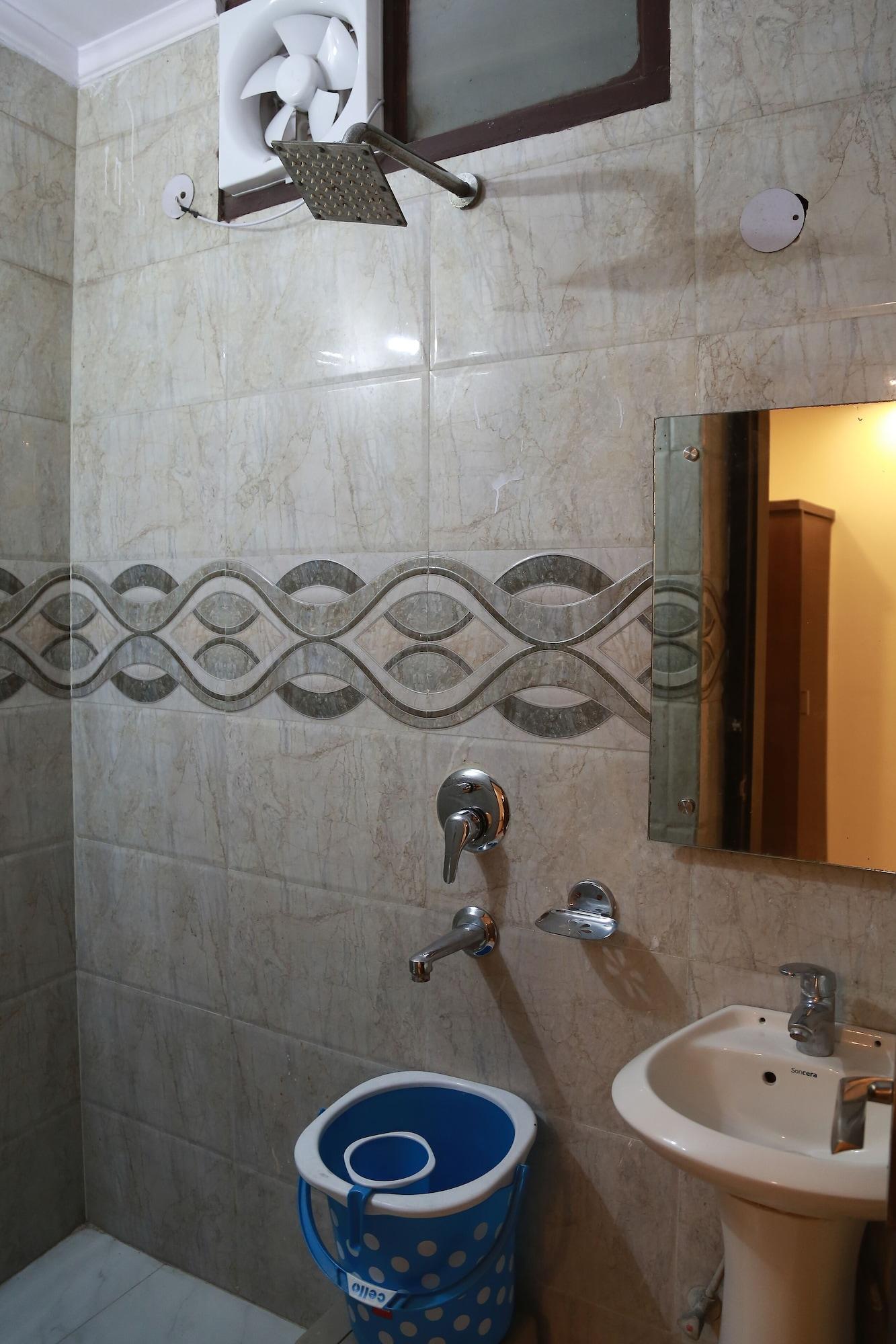 Hotel Shivam International - A Well Hygiene Property All Staff Vaccinated " Nova Deli Exterior foto