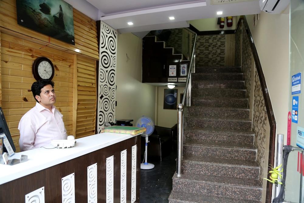 Hotel Shivam International - A Well Hygiene Property All Staff Vaccinated " Nova Deli Exterior foto