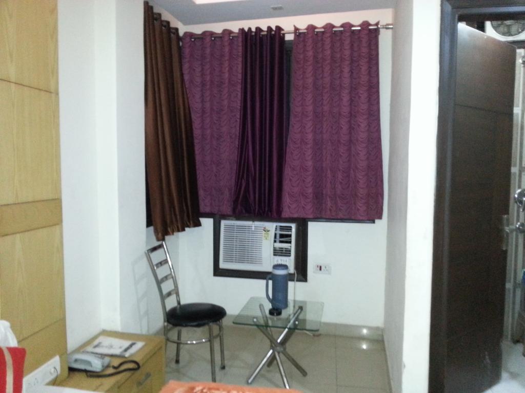 Hotel Shivam International - A Well Hygiene Property All Staff Vaccinated " Nova Deli Exterior foto
