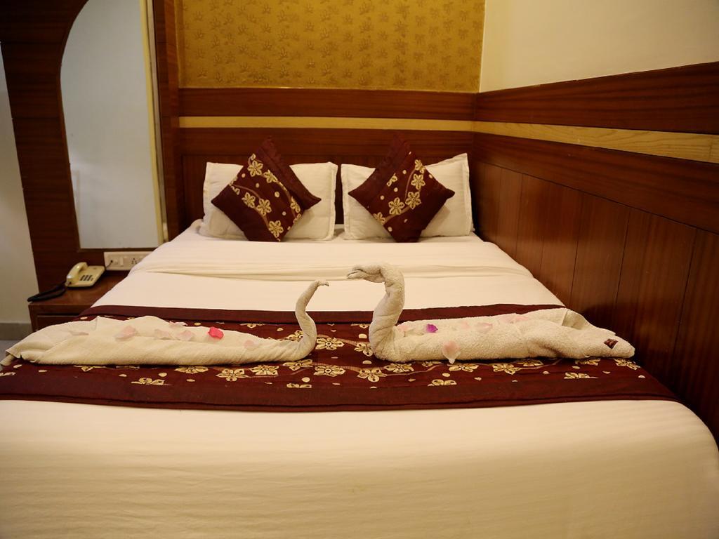 Hotel Shivam International - A Well Hygiene Property All Staff Vaccinated " Nova Deli Exterior foto